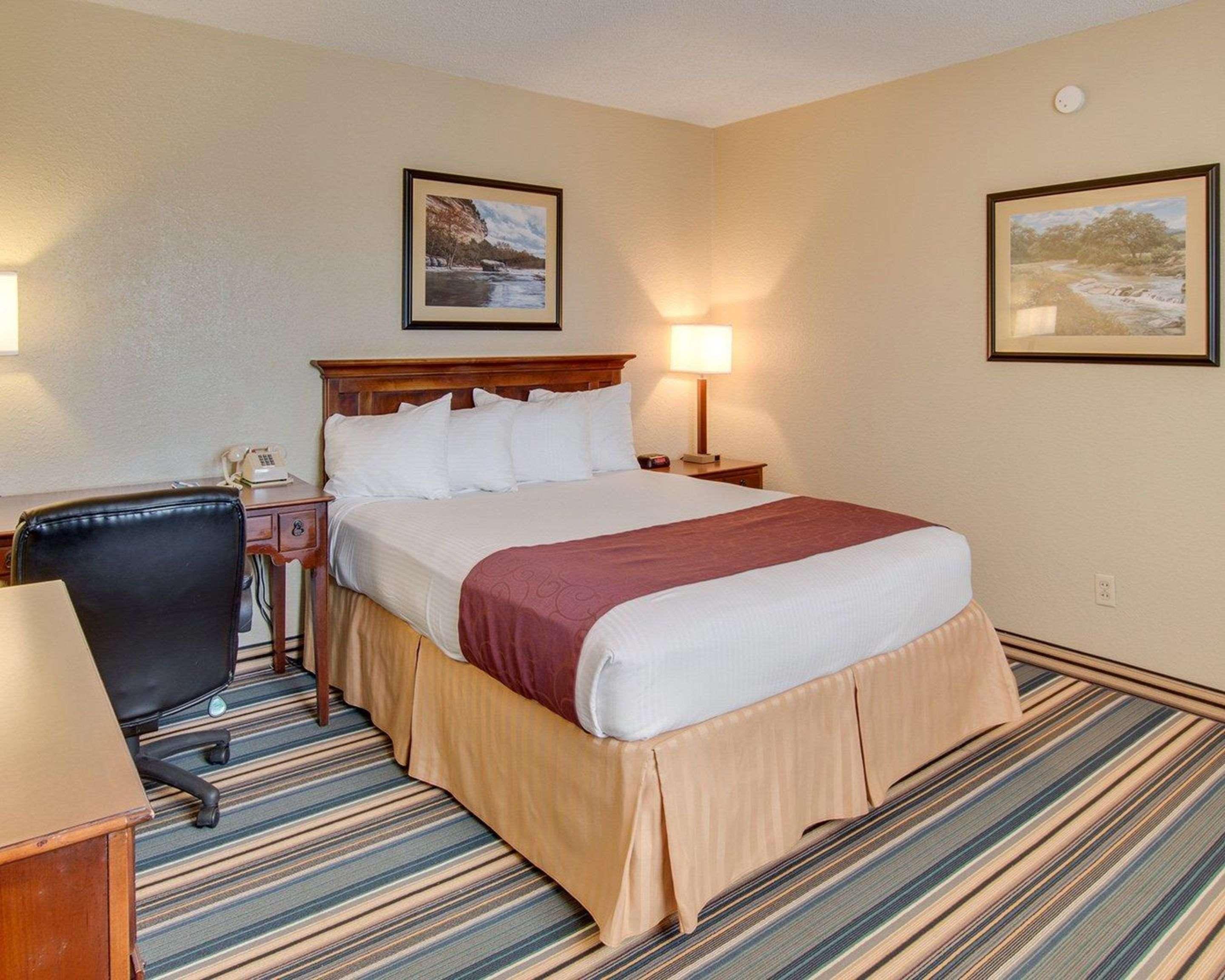 Days Inn By Wyndham Gatesville Kültér fotó